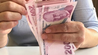 Emekliye bayram müjdesi…! Meclis'ten geçerse ikramiye 24 bin TL'ye kadar çıkabilir