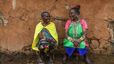 Kenya'daki Masai kabilesinin renkli yaşamı görüntülendi