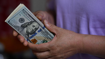 Yıl sonu dolar kaç olur? Dev banka duyurdu: Dolar 4 lira birden...