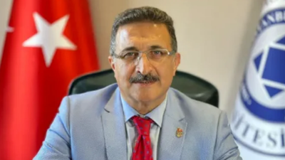 İbrahim Hakkı Aydın kimdir? İstanbul Aydın Üniversitesi Rektörü İbrahim Hakkı Aydın kaç yaşında, nereli?