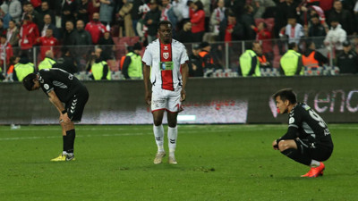 Samsunspor, Sivasspor'u tek golle geçti! Sivasspor, Süper Lig'e veda etti