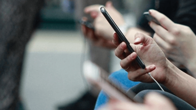 İspanya'da önce elektrik şimdi de telefon ve internet kesildi