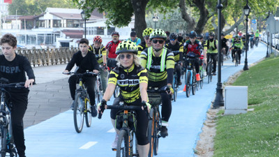 Tekirdağ'da bisiklet tutkunlarından 'sessiz sürüş'