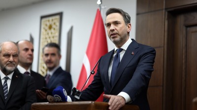 Enerji Bakanı Şam’da! Türkiye Suriye'ye elektrik ve doğal gaz gönderecek