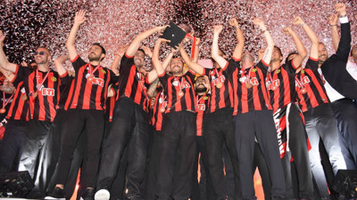 Eskişehirspor'un şampiyonluğu kutlandı