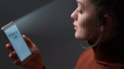 iPhone kullanıcısına manevi tazminat: Yüz tanıma uygulamasında güvenlik açığı iddiası