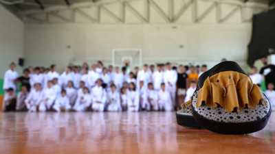 Milli antrenör polisten örnek davranış! Elazığ'da gerçekleşti