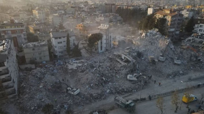 Depremin yıktığı Hatay'ı yapay zeka inşa etti! Şehir 2030 yılında böyle görünecek...