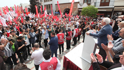 NATO ve çuvala doldurulan kediler