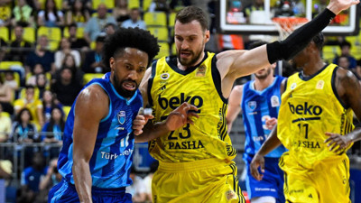 Fenerbahçe Beko, yarı finale yükseldi! Sarı-lacivertliler, Türk Telekom'u eledi
