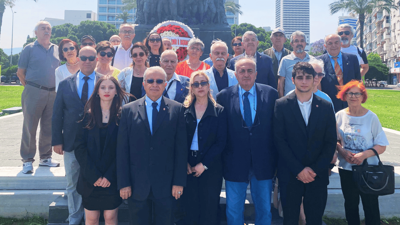 Vatan Partisi İzmir’de göreve Cumhuriyet Meydanı’ndan başladı