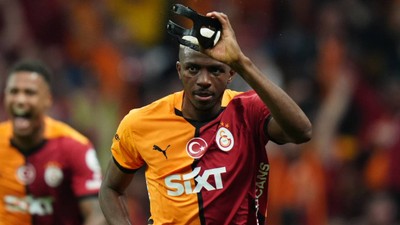 Victor Osimhen, golleriyle şampiyonluğu getirdi