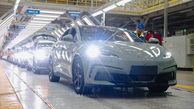 Çinli otomotiv devi BYD'nin fabrikasında bir gün! Aydınlık üretimin tüm aşamalarını görüntüledi