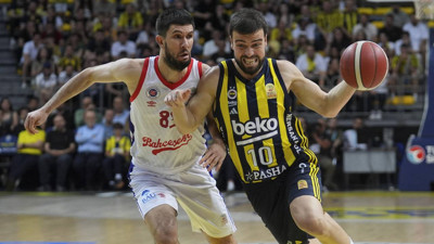 Fenerbahçe Beko'dan 93-76'lık galibiyet! Sarı-lacivertliler 1-0 öne geçti