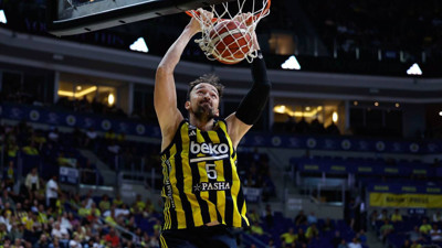 Sertaç Şanlı'dan Fenerbahçe Beko'ya kötü haber! Sakatlığıyla ilgili açıklama geldi