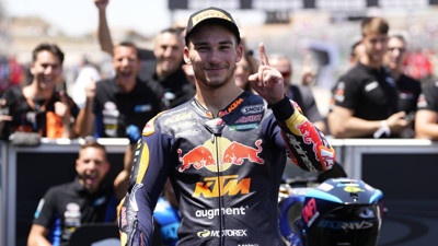 Deniz Öncü tarihe geçti! Moto2'de kazanan ilk Türk sporcu oldu