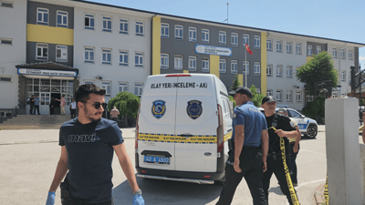 Okulda silahlı saldırıya uğrayan öğretmen yaşamını yitirdi