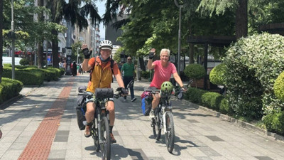 Alman çift Türkiye'yi bisikletle böyle geziyor: 1400 kilometreyi geride bıraktı