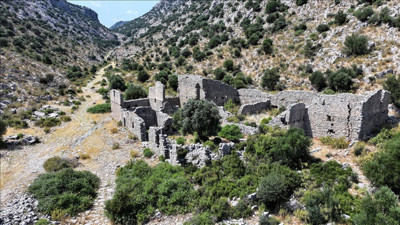 7 kilometrelik bu antik yol Antalya'da bulunuyor