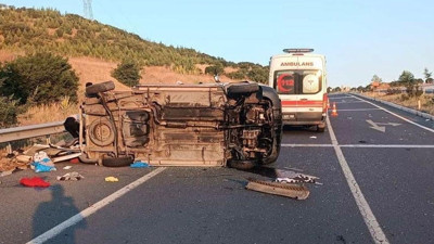 Uşak'ta feci kaza! Ölü ve yaralılar var