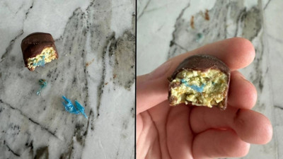 Çocuk az daha canından oluyordu! Popüler çikolatanın içinden çıkanlar şoke etti