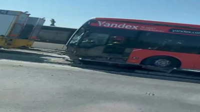 Haliç Köprüsü'nde metrobüs kazası!