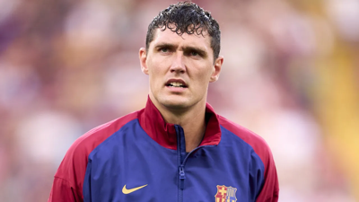 Barcelona’da yaprak dökümü! Defansın bel kemiği takımdan ayrılıyor
