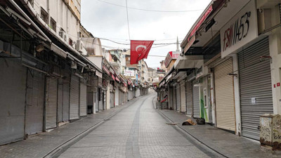 Yüksek faiz ortamında kepenkler inmeye devam ediyor