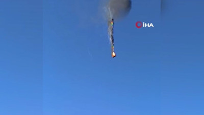 Sıcak hava balonu düştü! 8 kişi hayatını kaybetti