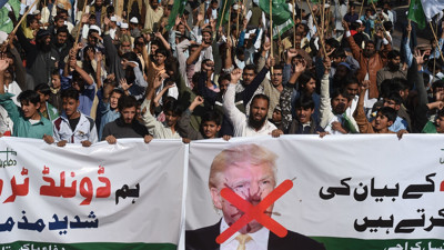 ABD Başkanı Trump'a tepkiler çığ gibi! Protesto edildi