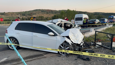 Yozgat’ta facia gibi kaza: Yeni evli çift hayatını kaybetti