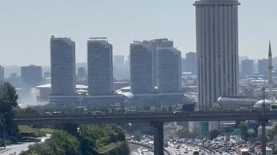 İstanbul'da yangın paniği! Mall of İstanbul’un otoparkı alev aldı