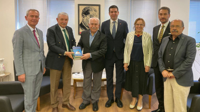 Perinçek: İran’ın 100 bin füzesi var