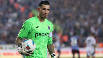 Trabzonspor'da Uğurcan Çakır şoku! İstanbul ekibiyle el sıkıştı