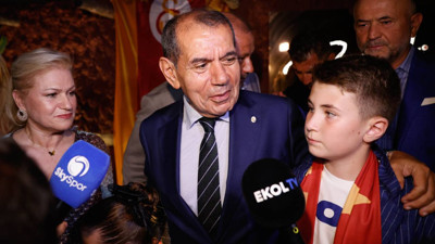 Dursun Özbek'ten Osimhen transferiyle ilgili açıklama! 'Kendisinin vereceği bir karar, onu bekliyoruz'