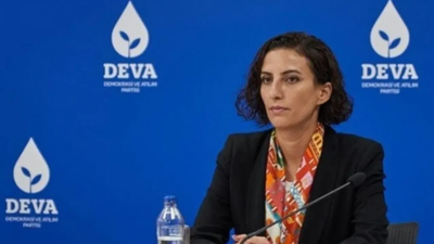 Evrim Rızvanoğlu kimdir, hangi partiye geçecek?