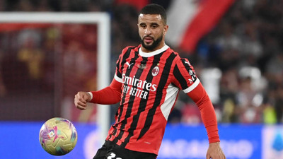 Kyle Walker, Manchester City'ye geri döndü