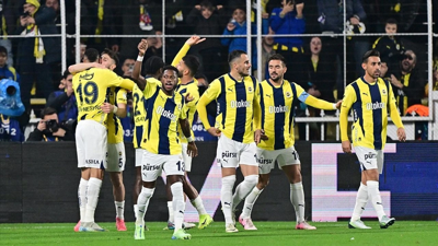 Fenerbahçe astronomik teklifi reddetti! Yıldız isim takımda kalacak