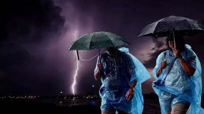 Meteoroloji'den 12 il için sağanak uyarısı: İşte il il yağmur beklenen yerler