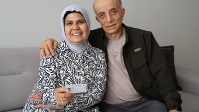 Yurt kapısına bırakıldı, kimliksiz büyüdü: 58 yıl sonra kavuştu