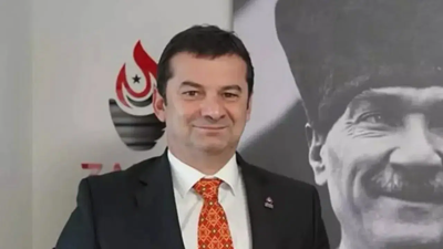 Zafer Partisi'nden istifa eden Bartu Soral kimdir, mesleği ne?