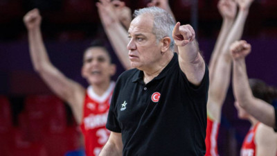 A Milli Kadın Basketbol Takımı'nda Ekrem Memnun dönemi sona erdi