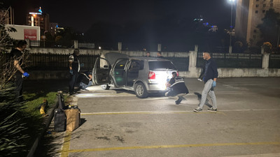 Tartıştığı kişinin otomobille üzerinden geçti