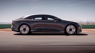 Elektrikli otomobilde dünya rekoru kırıldı! Direksiyondaki isimse bir Türk