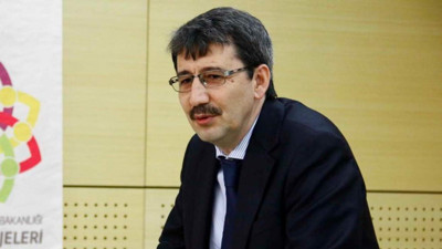 İbn Haldun Üniversitesi Rektörü Atilla Arkan kimdir? Atilla Arkan nereli?