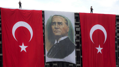 15 Temmuz'da Atatürk fotoğrafı kullanılması yasak mı? İçişleri Bakanlığından açıklama