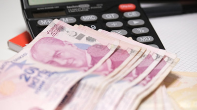 AK Parti’de asgari ücret gündemi: Yılda iki zam formülü masada!