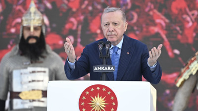 Cumhurbaşkanı Erdoğan'dan 15 Temmuz açıklaması: Mücadele hız kesmeden devam edecek