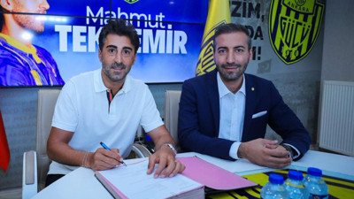 MKE Ankaragücü'nde Mahmut Tekdemir'in sözleşmesi yenilendi