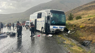 Sivas'ta feci kaza! Çok sayıda ölü ve yaralı var